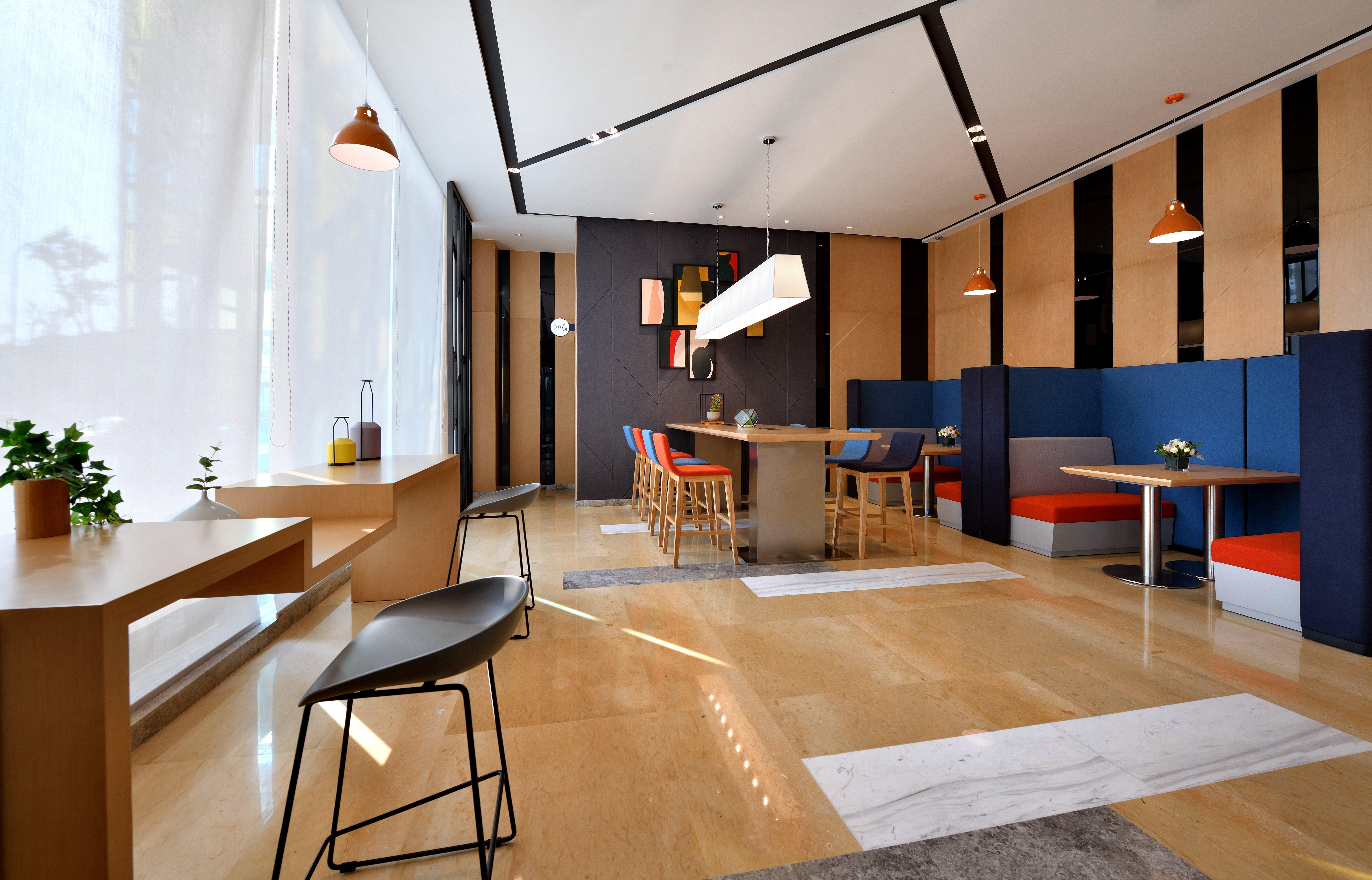 Holiday Inn Express Chengdu Tianhe By Ihg Pixian Bagian luar foto